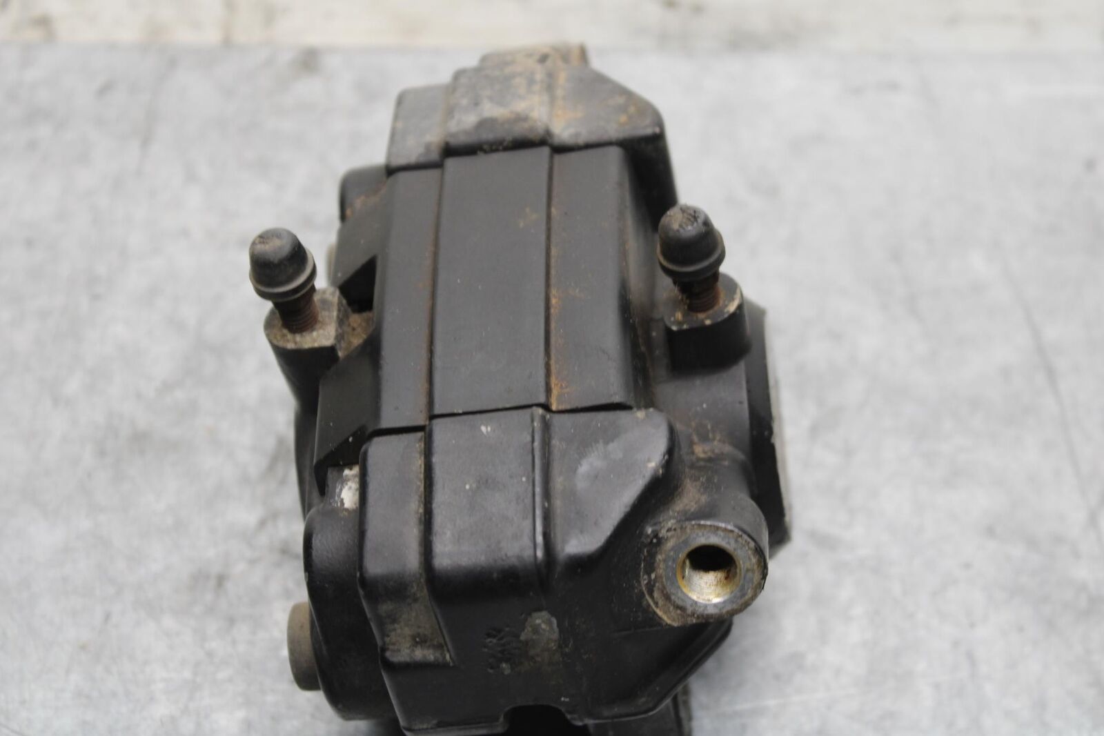 1982 Suzuki GS1100ES REAR BACK BRAKE CALIPER BB55