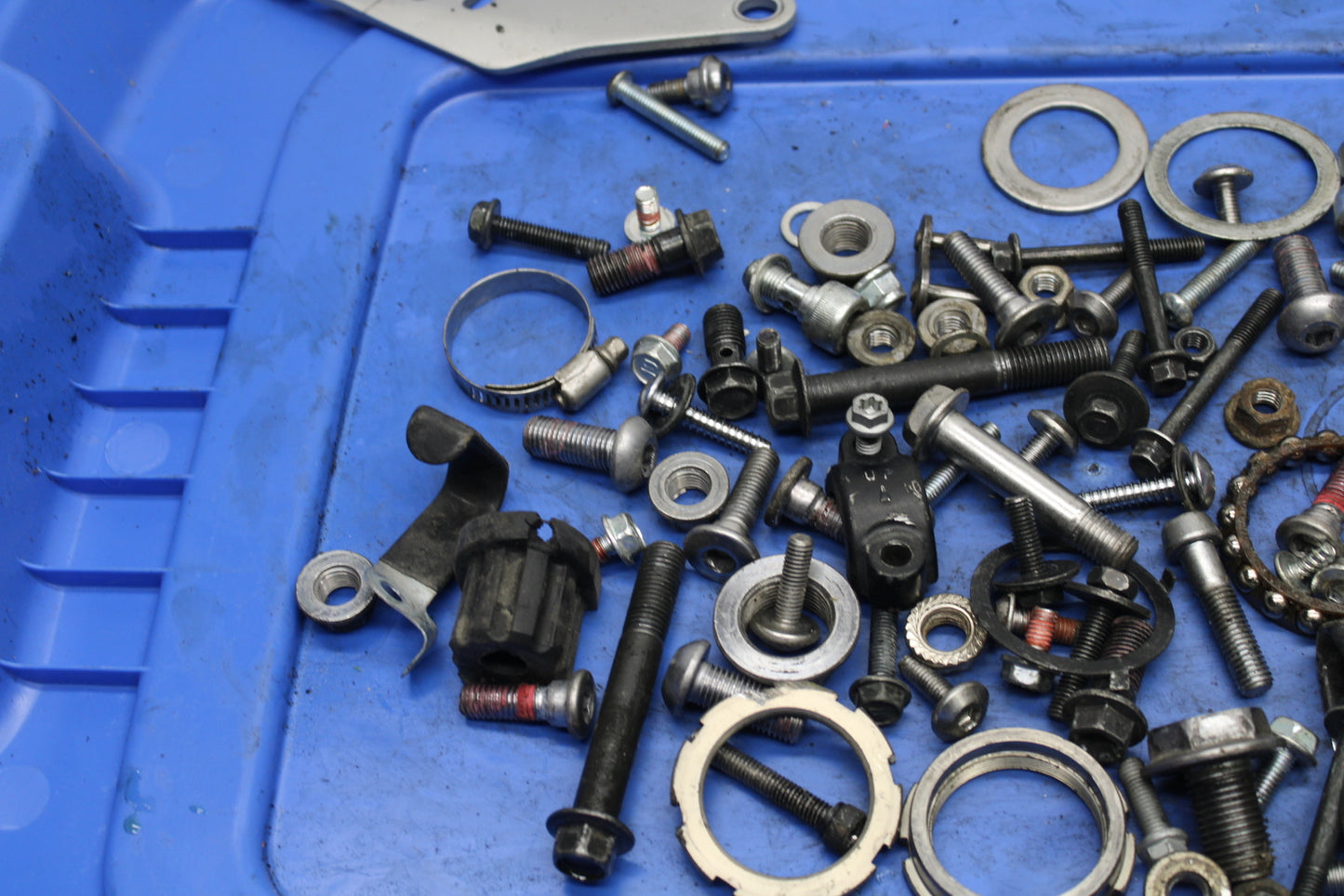 13-17 KAWASAKI NINJA ZX6R ZX636E MOUNTING BOLTS HARDWARE MOTOR SCREWS BB735