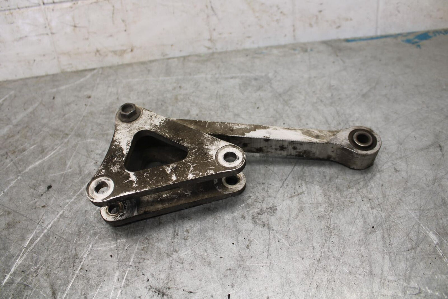 04-06 YAMAHA YZF R1 REAR DOGBONE SHOCK LINKAGE LINK BB432