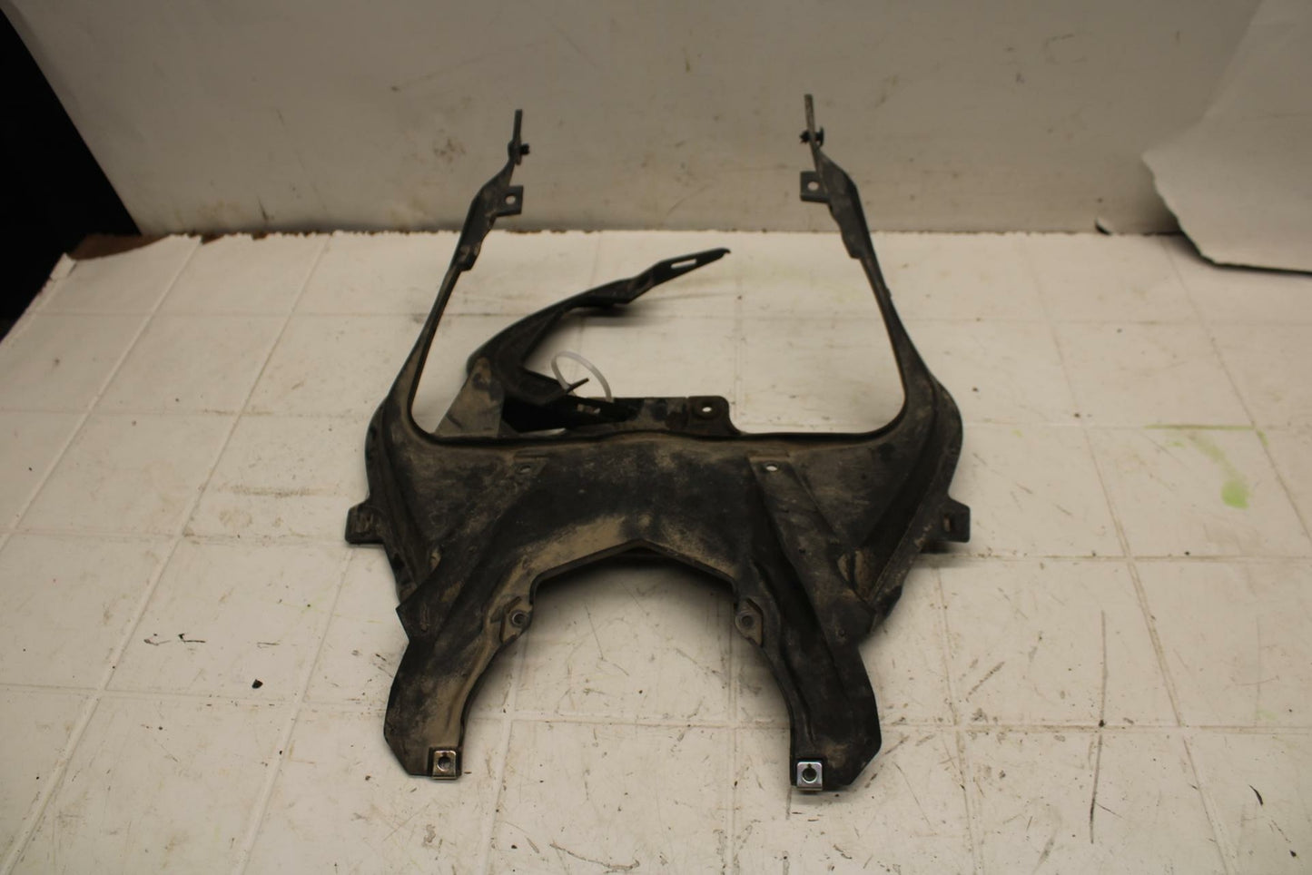 13-17 KAWASAKI NINJA ZX6R ZX636E REAR BACK TAIL UNDERTAIL FAIRING COWL  BB409