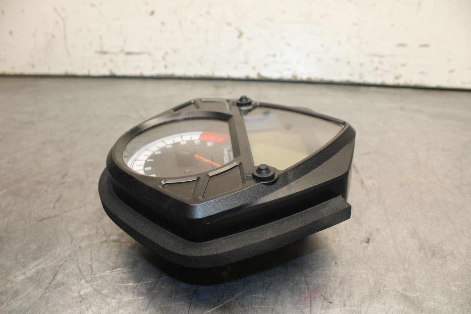 03-06 SUZUKI SV650 SPEEDO TACH GAUGES CLUSTER SPEEDOMETER TACHOMETER BB392