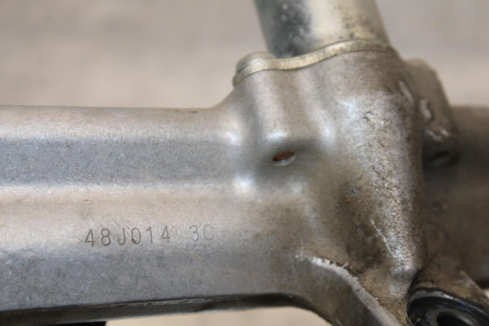 2015 Suzuki GSXR750 STEERING DAMPER STABILIZER BB595