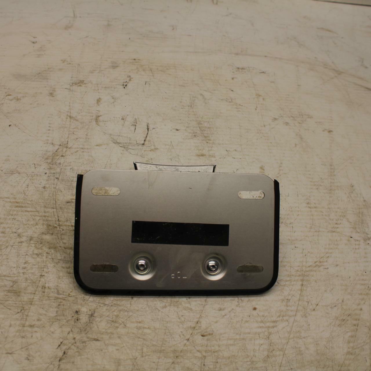 05-09 SUZUKI BOULEVARD C90 LICENSE PLATE HOLDER BB357