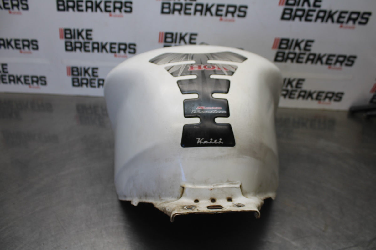 06-07 HONDA INTERCEPTOR 800 VFR800 GAS TANK FUEL CELL PETROL RESERVOIR BB917