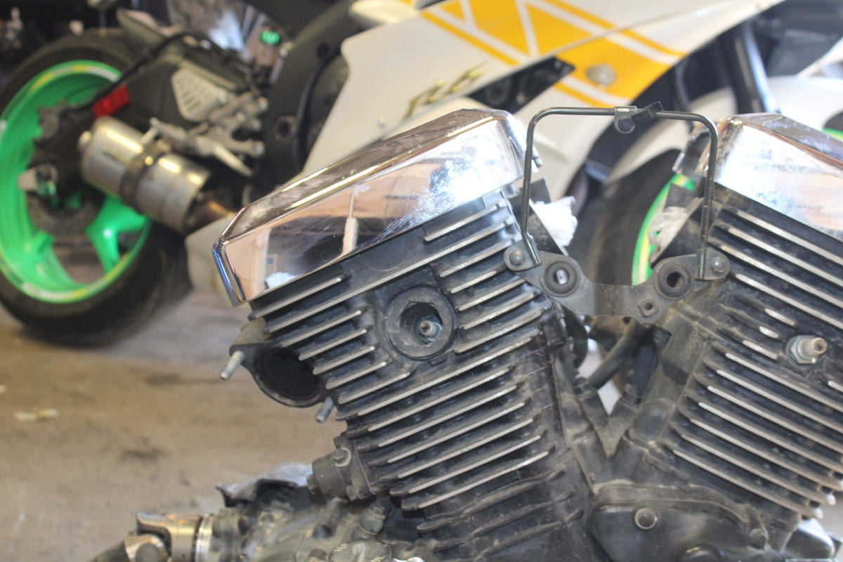04 KAWASAKI VULCAN 1500 ENGINE MOTOR BB762