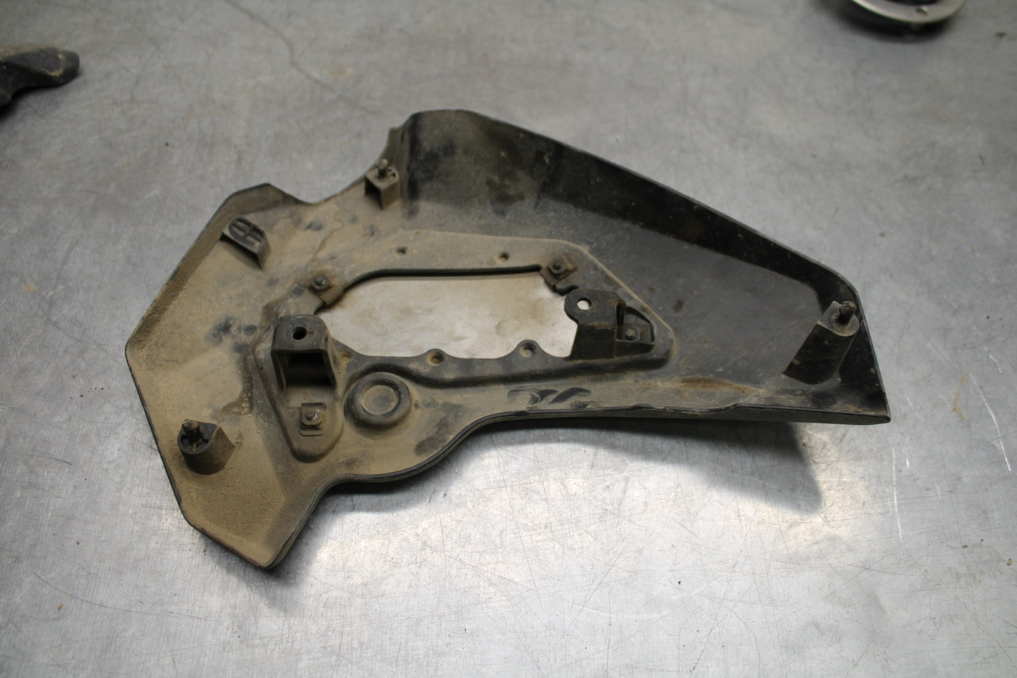 16-17 KAWASAKI VULCAN S 650 EN650 ABS ENGINE SIDE COVER PANEL COWL FAIRING BB731