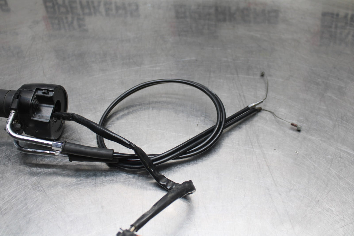 95-03 HARLEY-DAVIDSON SPORTSTER 1200 CUSTOM XL1200C RIGHT HANDLE SWITCH BB817