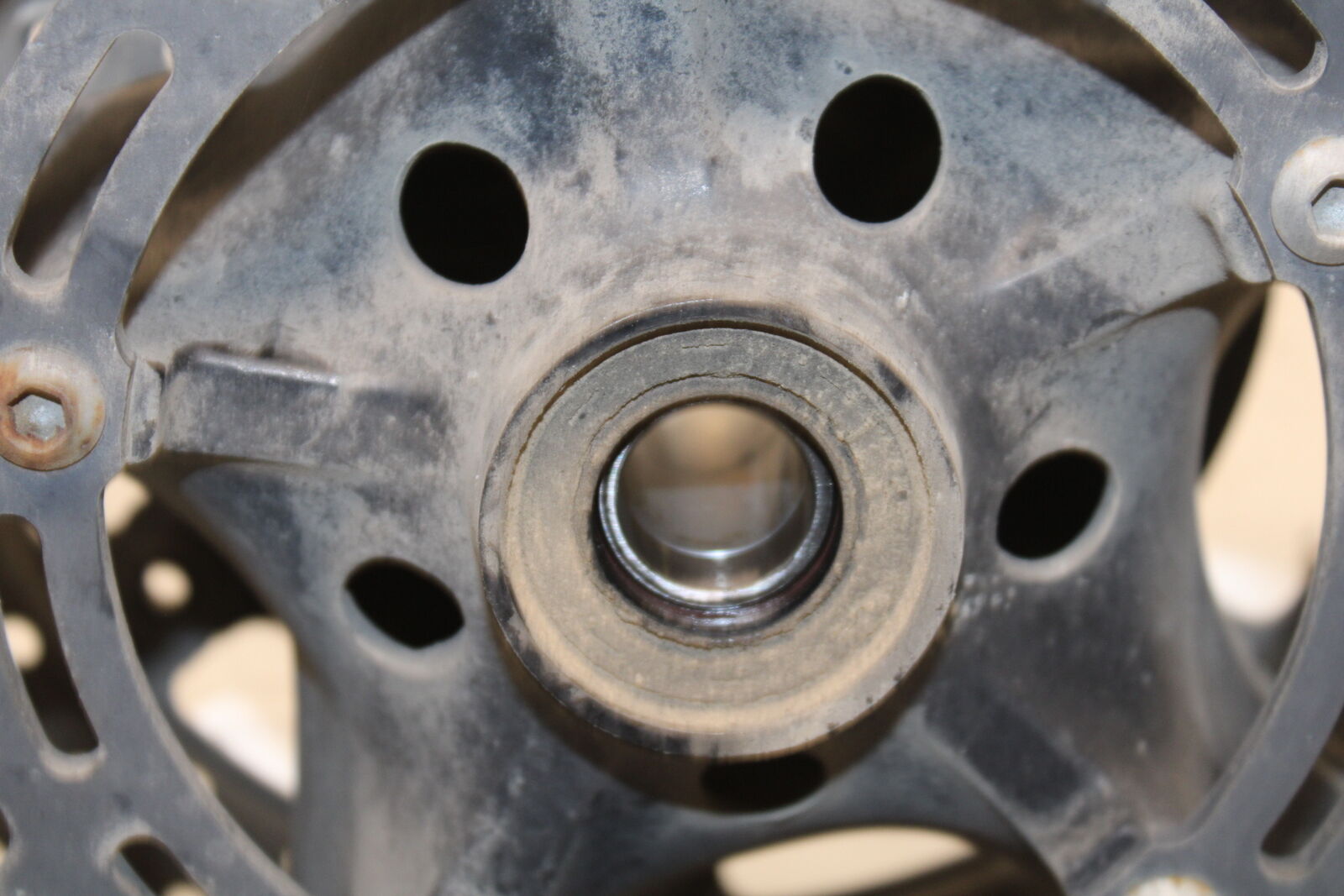 07-09 YAMAHA FZ6 FRONT WHEEL FRONT RIM BB713