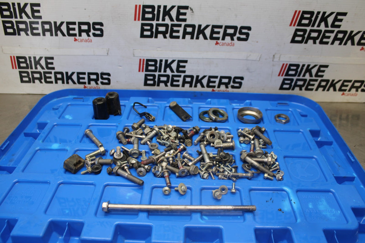 24-25 KAWASAKI NINJA 500 EX500J ABS MOUNTING BOLTS HARDWARE SCREWS BB934