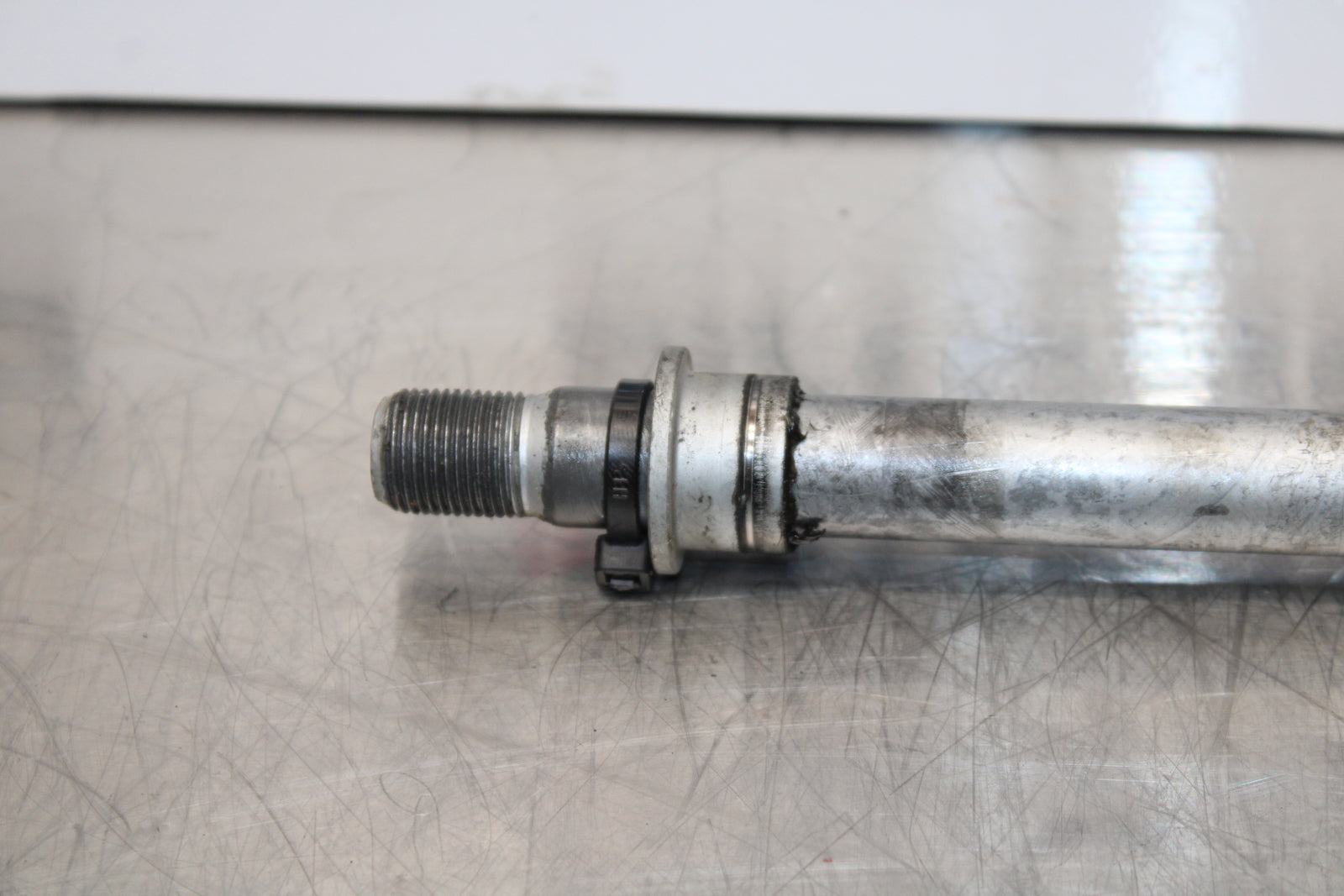 08 MOTO GUZZI BREVA 750 FRONT WHEEL RIM AXLE PIVOT BOLT BB154