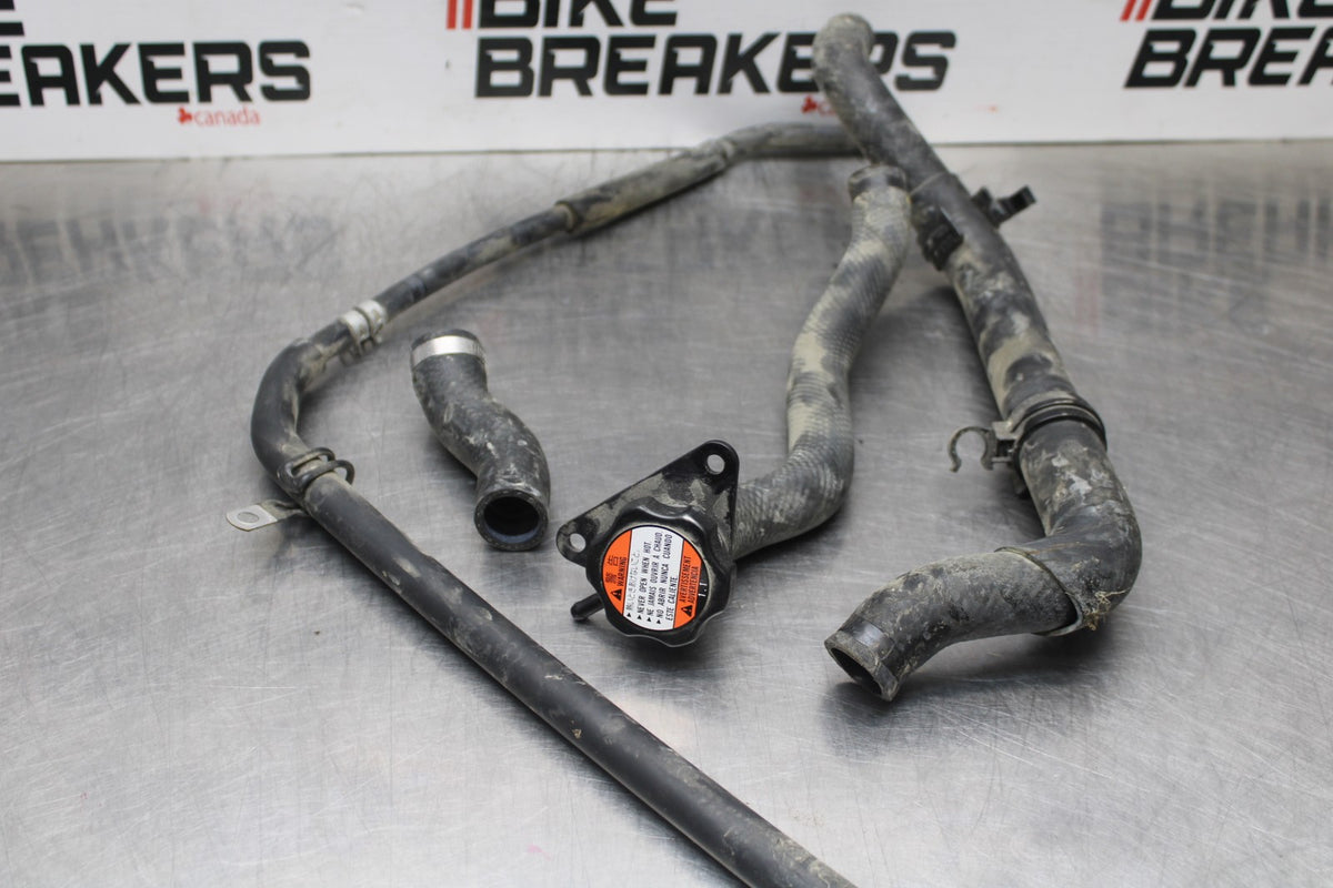 15 SUZUKI BOULEVARD C50 RADIATOR HOSES ENGINE COOLANT WATER PIPES HOSES BB775