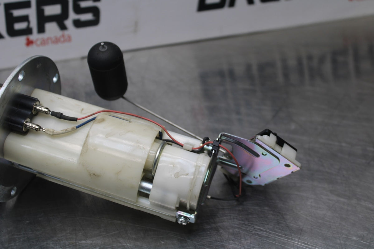 08-10 SUZUKI GSXR 600 FUEL PUMP GAS PETROL SENDER UNIT BB765