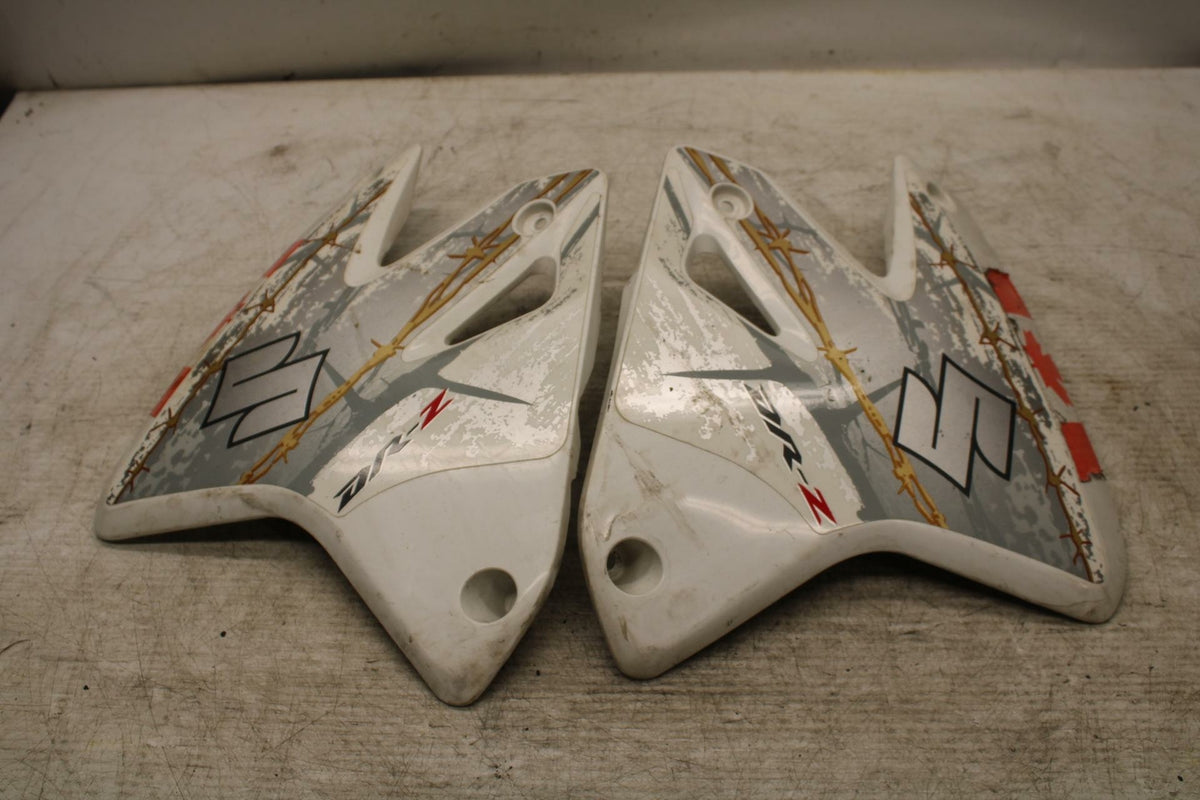 05-21 SUZUKI DRZ400SM RADIATOR SHROUDS COVERS SET BB376