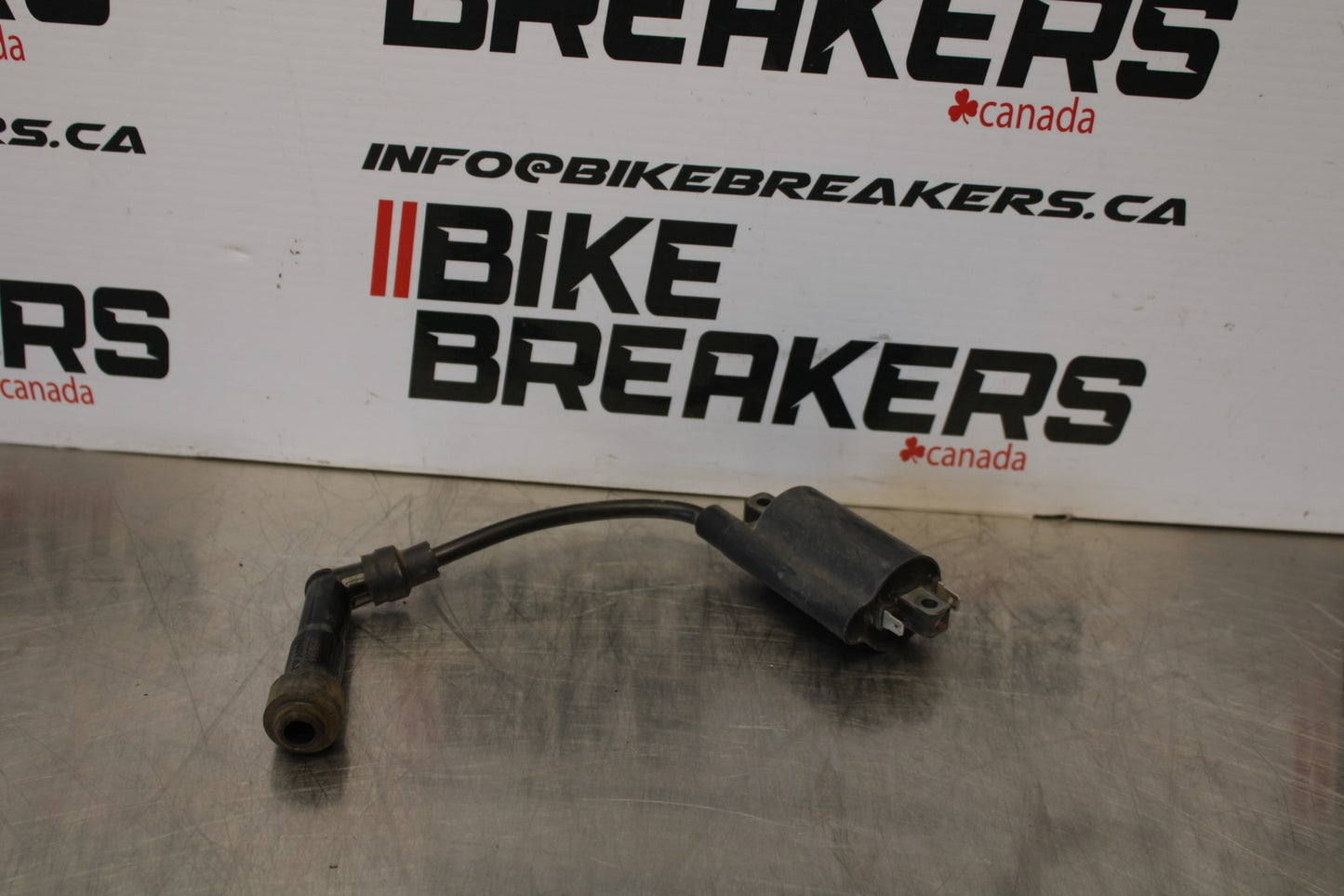 08-18 KAWASAKI KLR650 IGNITION COIL SPARK PLUG CAP  BB183