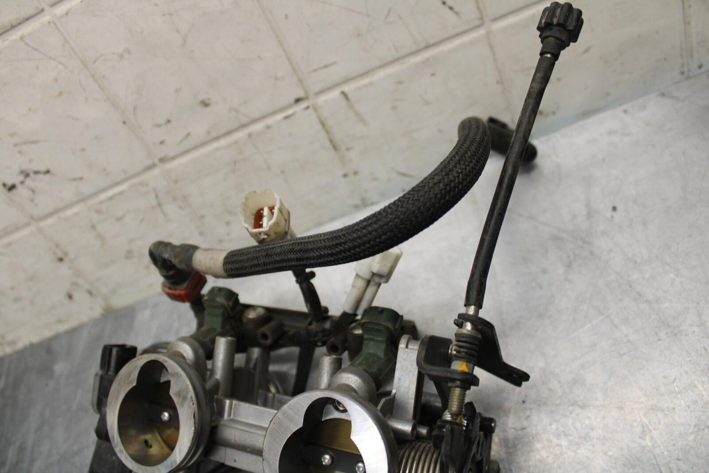 11 KAWASAKI NINJA 650 ER EX 650 MAIN FUEL INJECTORS / THROTTLE BODIES BB503