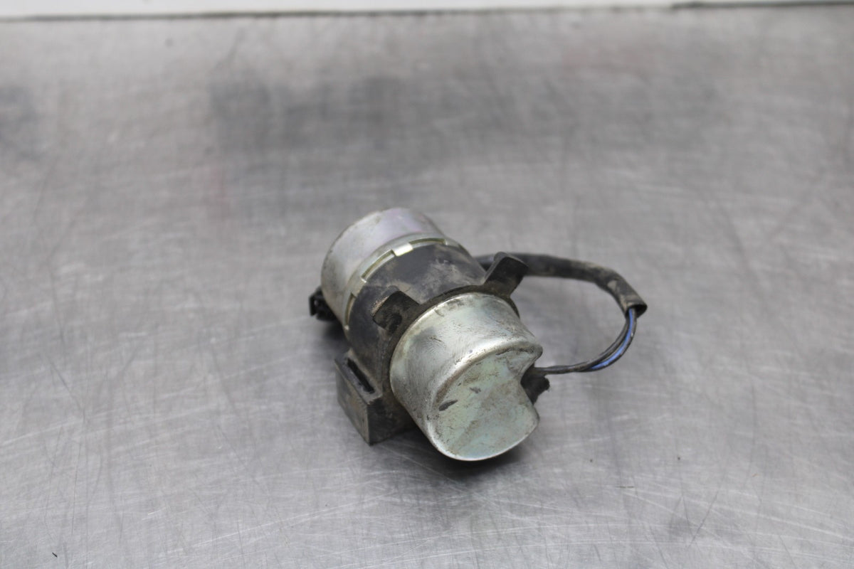 08 YAMAHA V STAR 1100 XVS1100AW CLASSIC FUEL GAS PUMP BB916