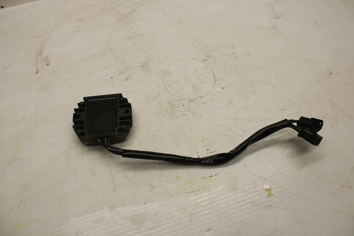 04-09 SUZUKI GS500F RECTIFIER VOLTAGE REGULATOR  BB278