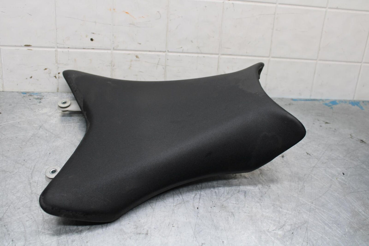 11-15 KAWASAKI ZX1000R FRONT DRIVERS SEAT PAD SADDLE PILLION BB445