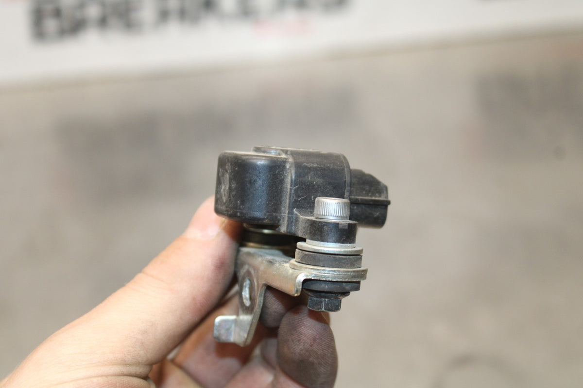 08-09 KAWASAKI NINJA ZX14R TIP OVER BANK ANGLE CRASH SENSOR SWITCH  BB932