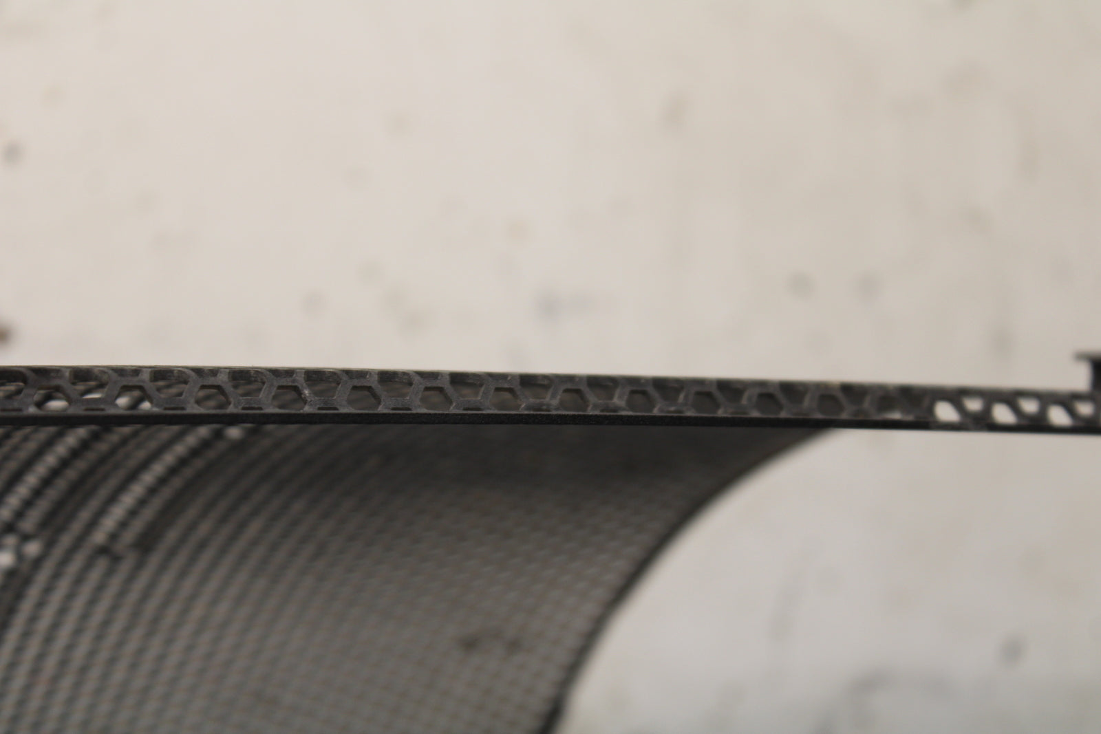 16 KAWASAKI NINJA ZX10R COOLANT RADIATOR GUARD GRILLE BB650