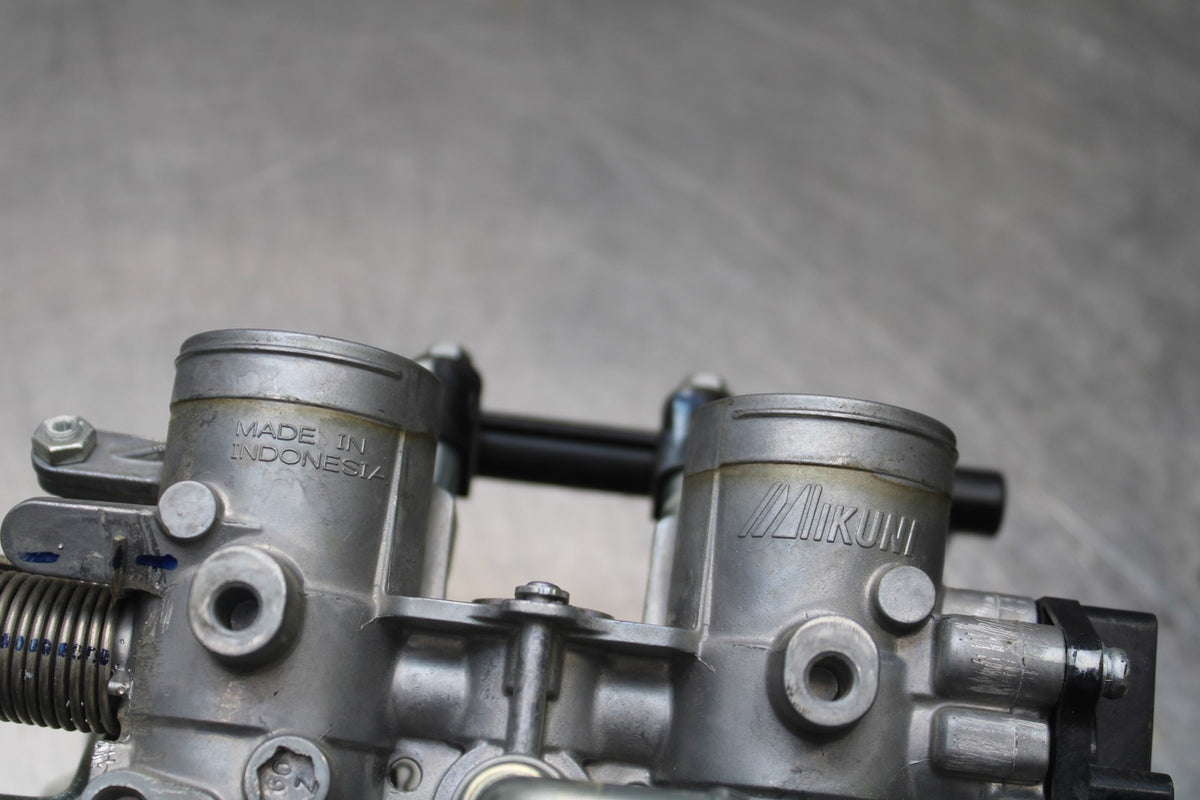 17-18 YAMAHA YZF R3 MAIN FUEL INJECTORS / THROTTLE BODIES BB788