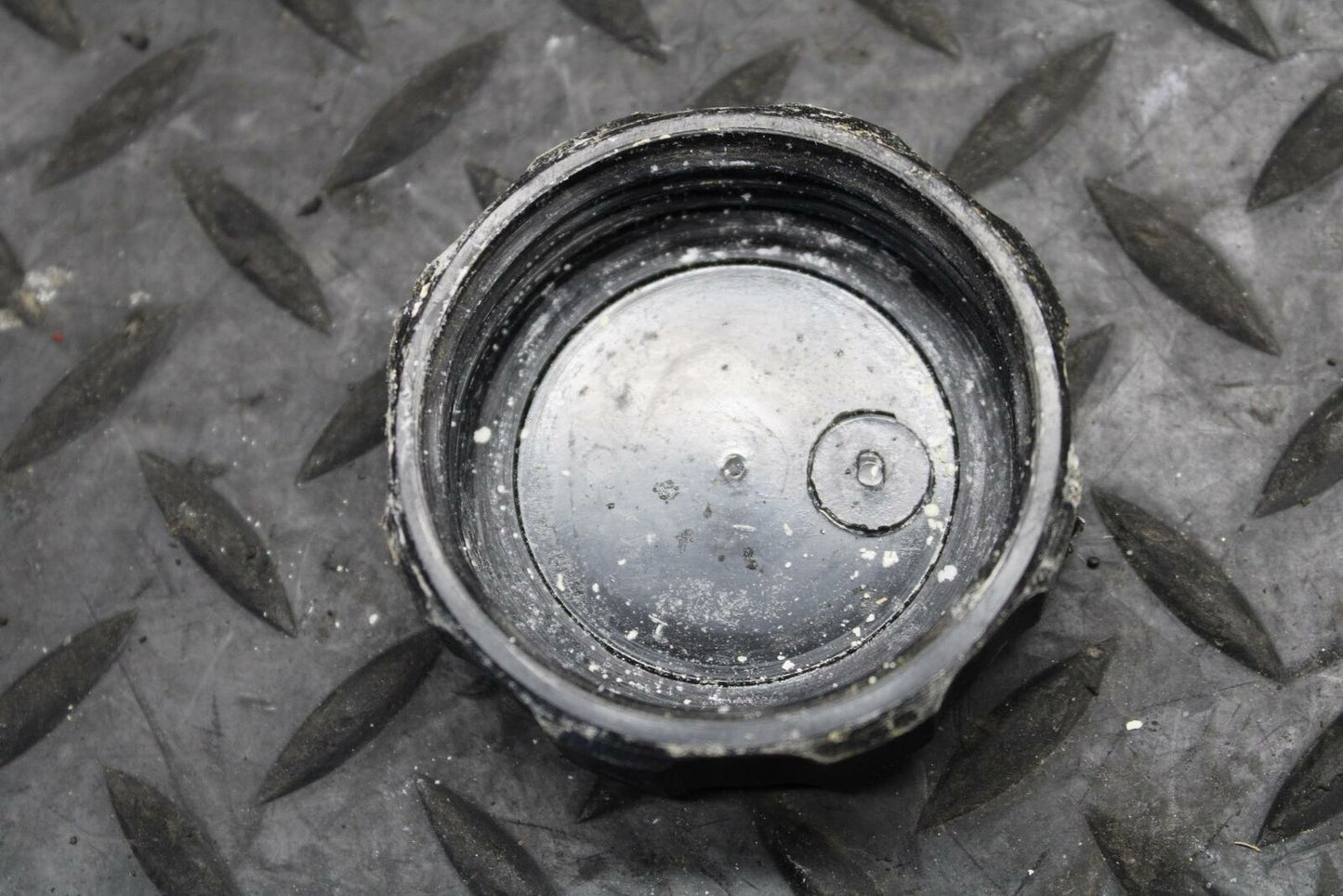 08-09 SUZUKI GSXR600 MASTER CYLINDER BRAKE FLUID RESERVOIR CAP BB226