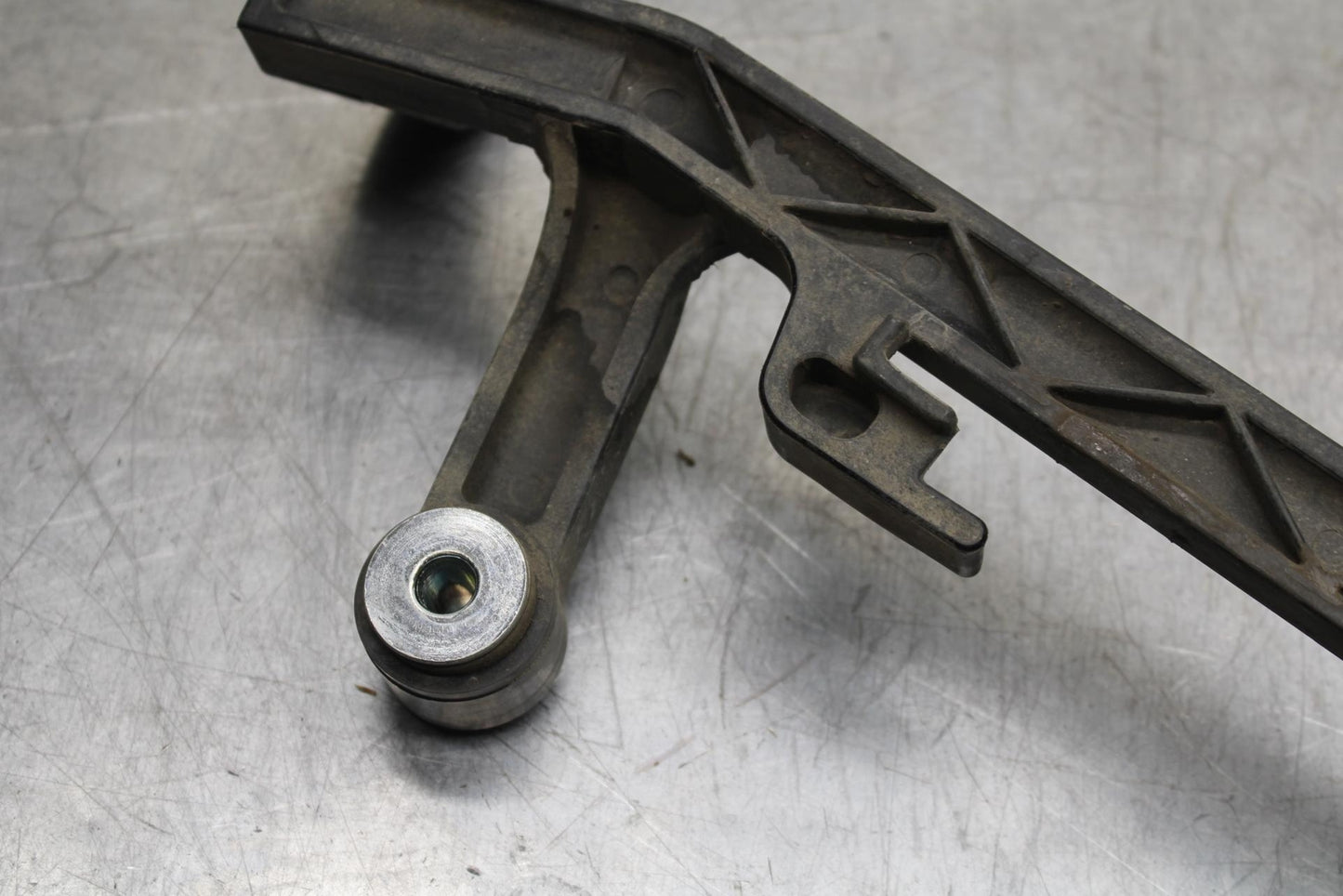 1999 Honda ST1100 LEFT PANNIER RACK RAIOL BRACKET BB222