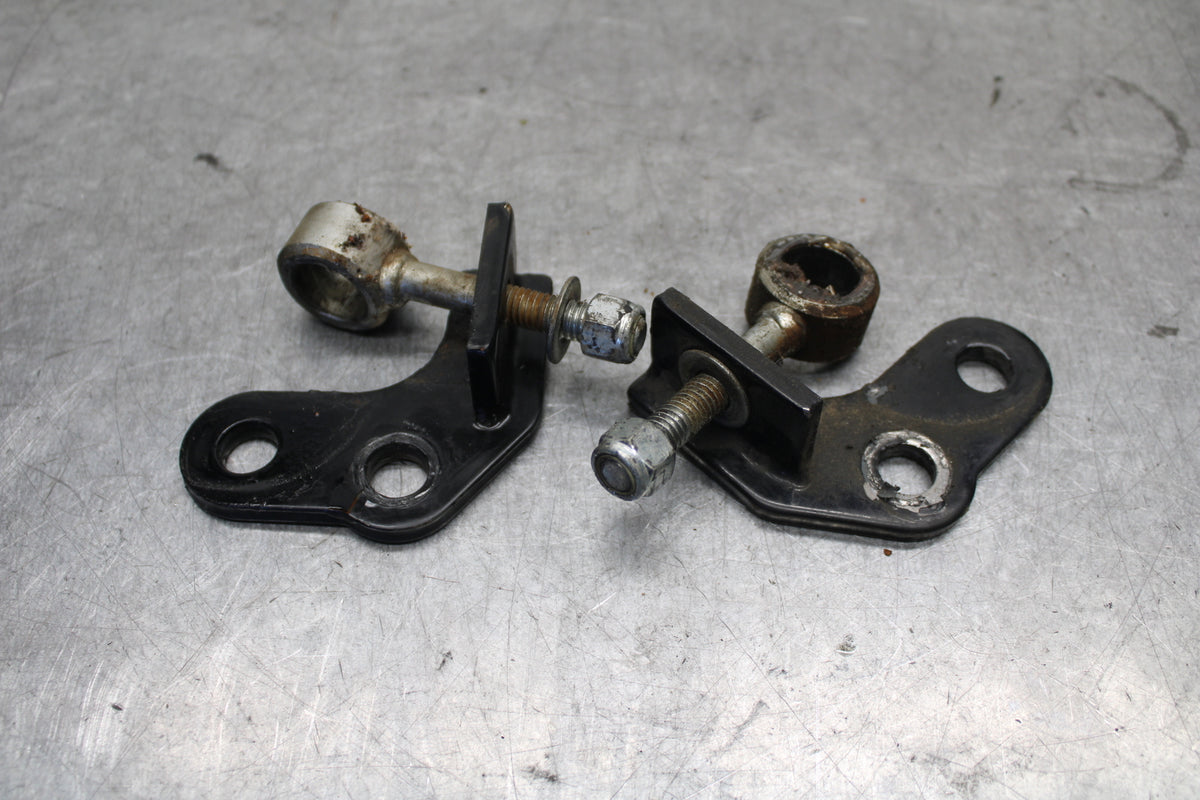 04-16 HARLEY-DAVIDSON SPORTSTER 883 CHAIN TENSIONER ADJUSTMENT BRACKETS BB680