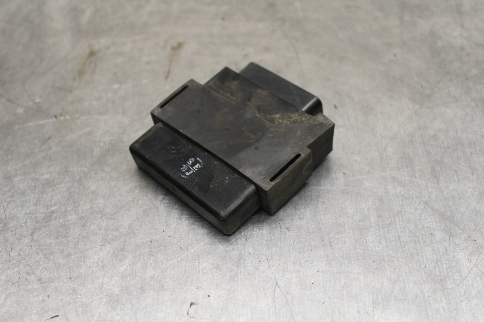 04 SUZUKI INTRUDER 800 ECU COMPUTER CONTROLLER UNIT BLACK BOX ECM CDI BB758