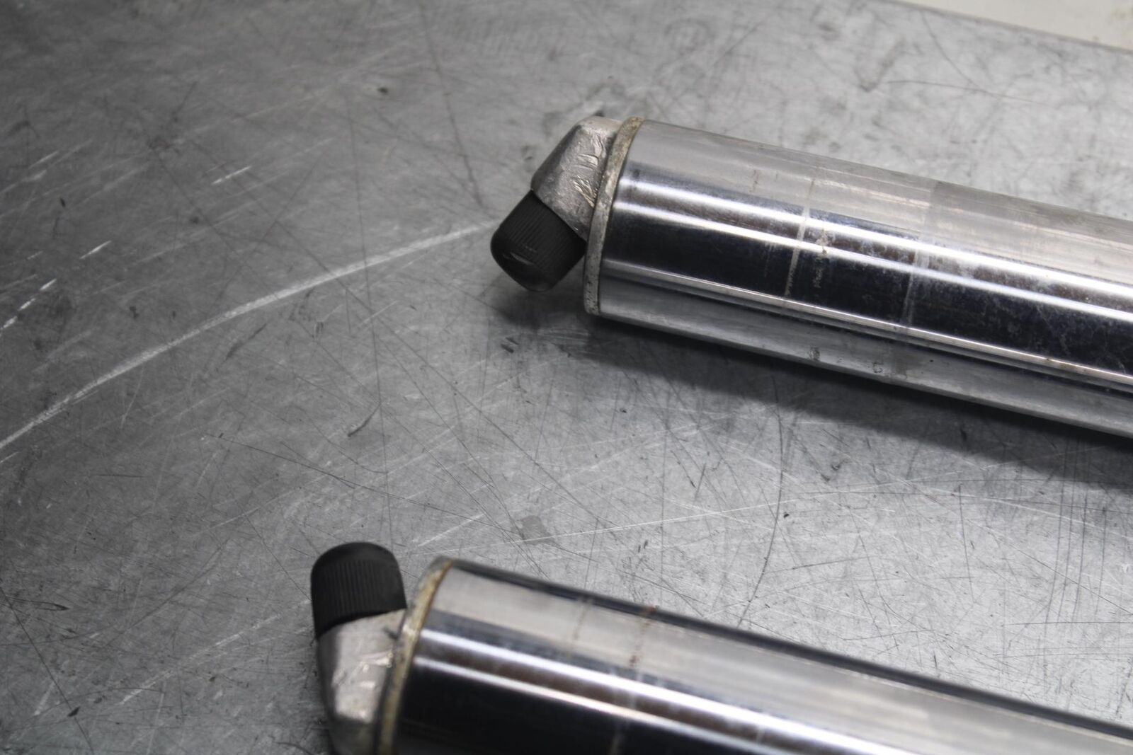 1988 Yamaha FZ600 FRONT FORKS SHOCK SUSPENSION SET PAIR BB601