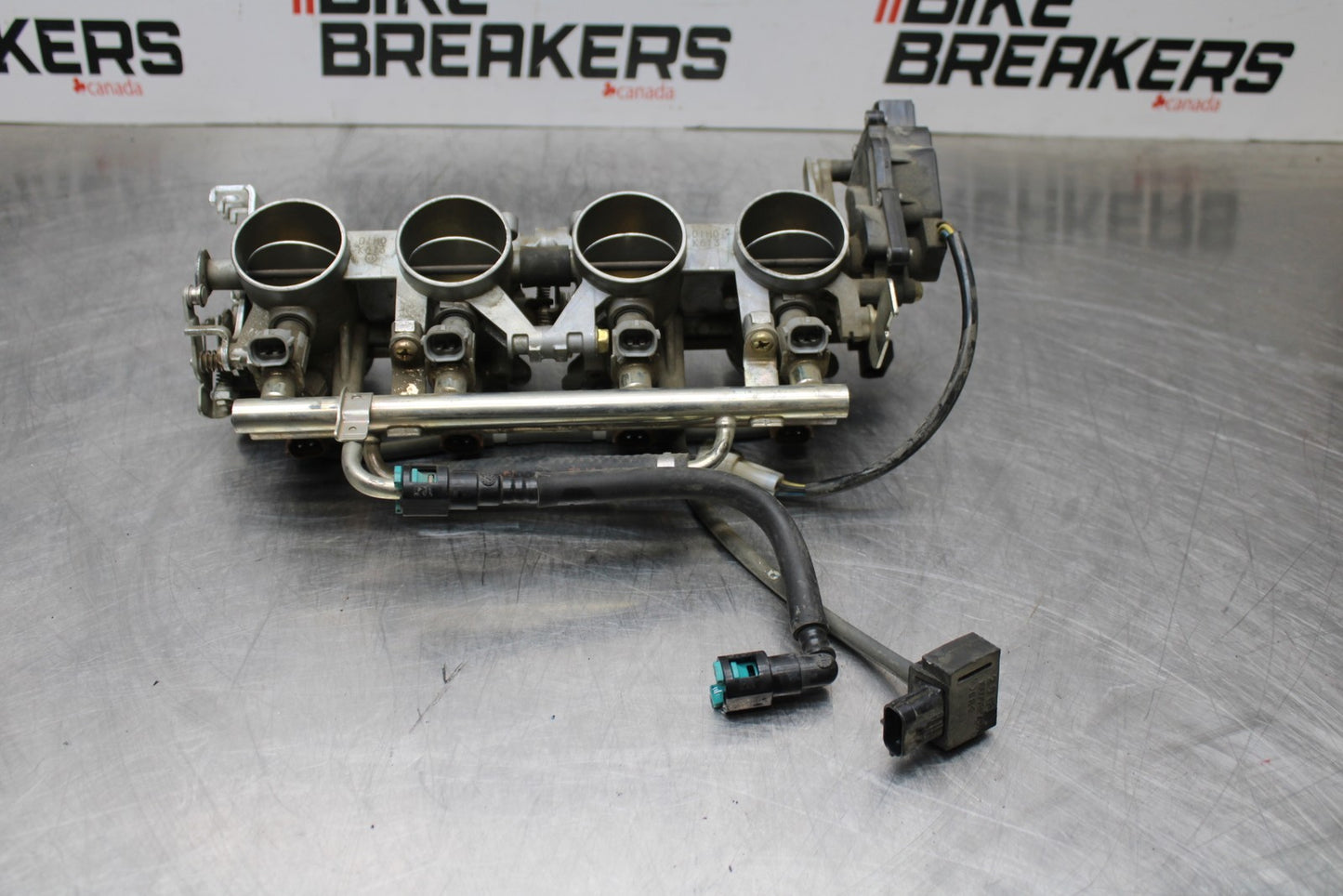 06-07 SUZUKI GSXR 600 MAIN FUEL INJECTORS / THROTTLE BODIES BB178