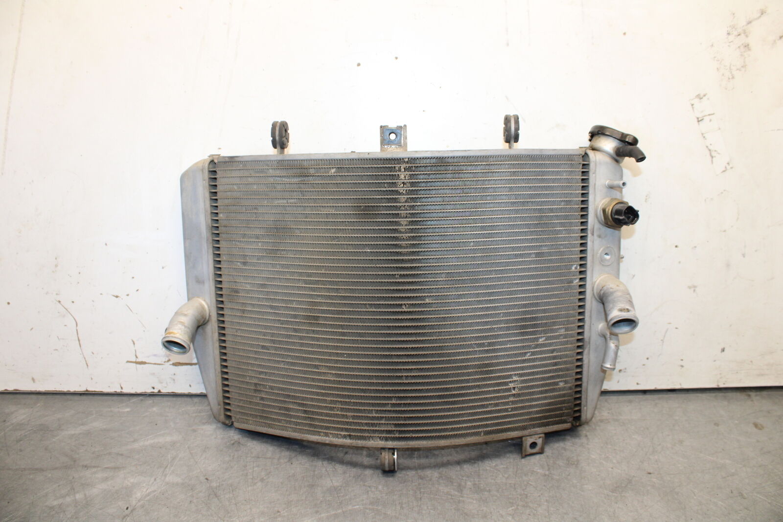 04-05 SUZUKI GSXR600 ENGINE RADIATOR COOLING RADIATER 17710-29G00 BB658