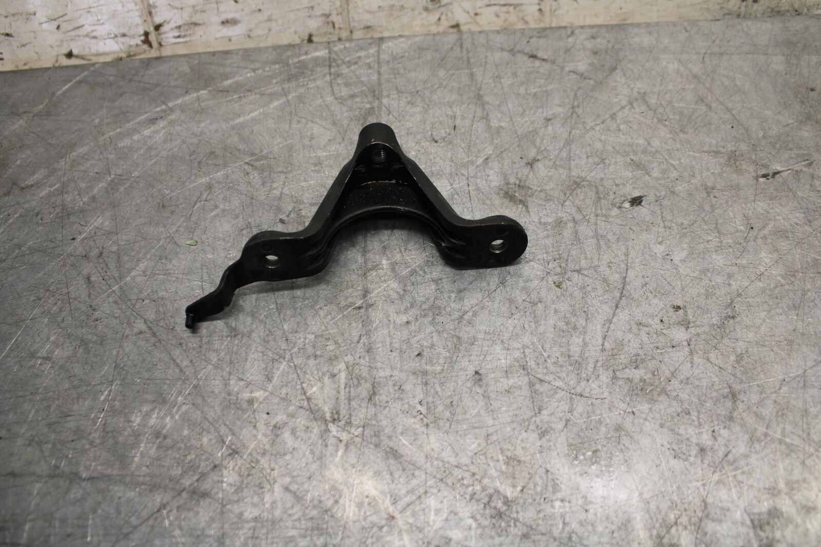 2012 Kawasaki Ninja ZX6R ZX600R DAMPER BRACKET MOUNT BB529