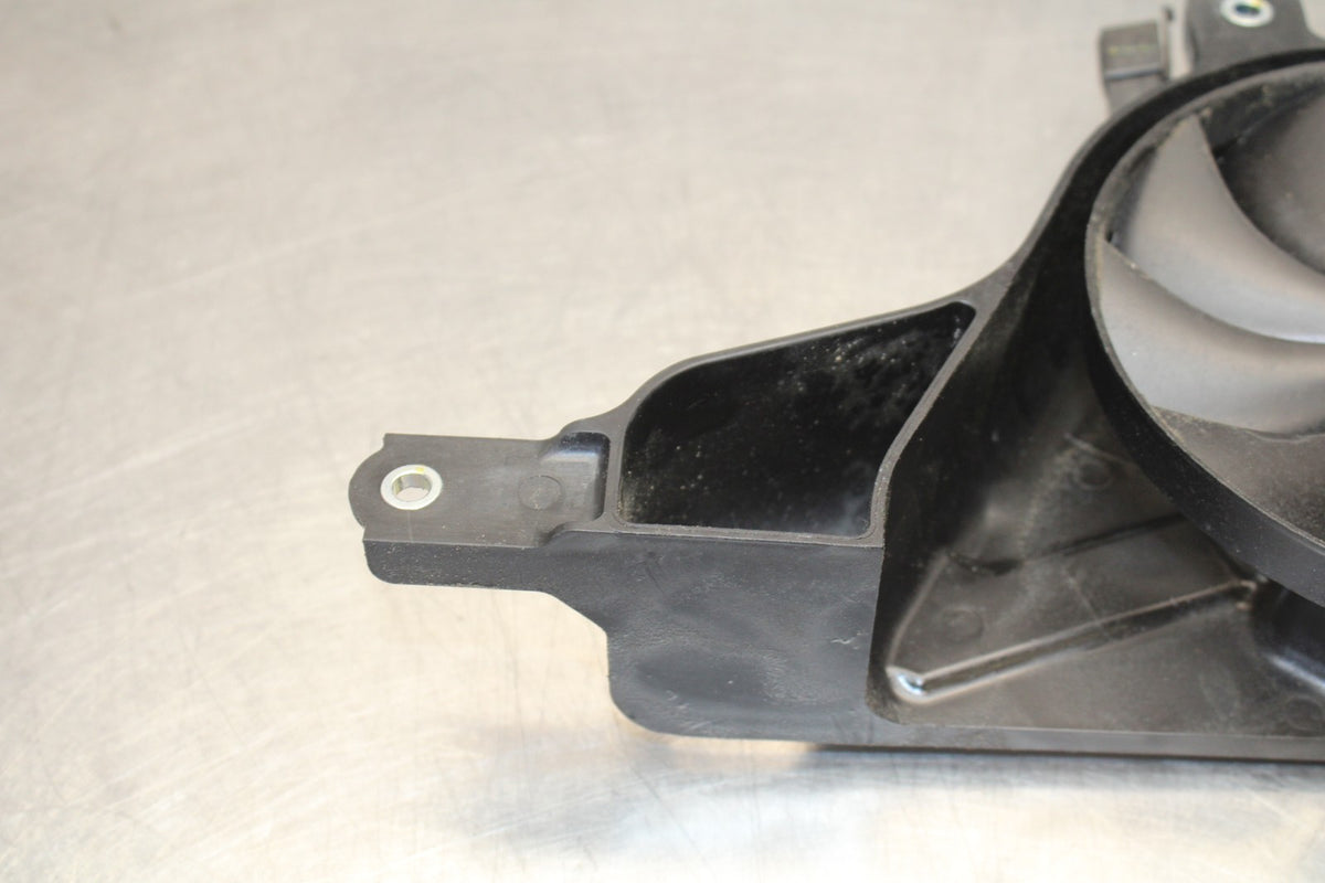 23-26 KAWASAKI NINJA ZX4RR ENGINE RADIATOR COOLING FAN BB898