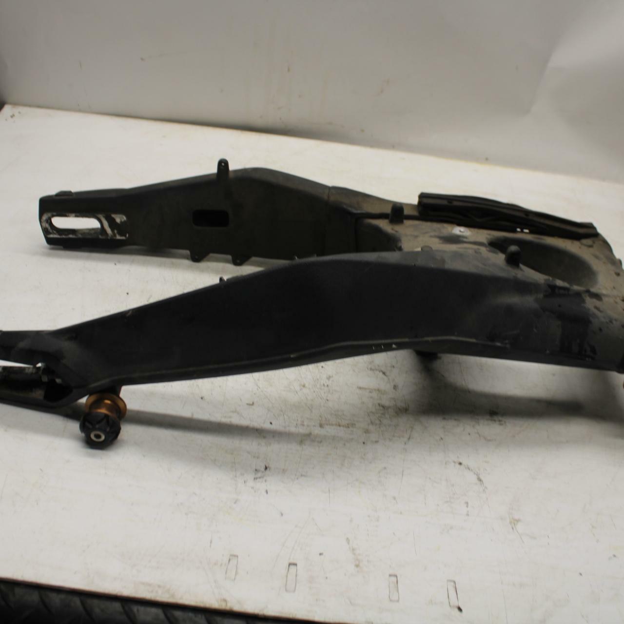 07-16 TRIUMPH STREET TRIPLE REAR SWINGARM BACK SUSPENSION SWING ARM BB361
