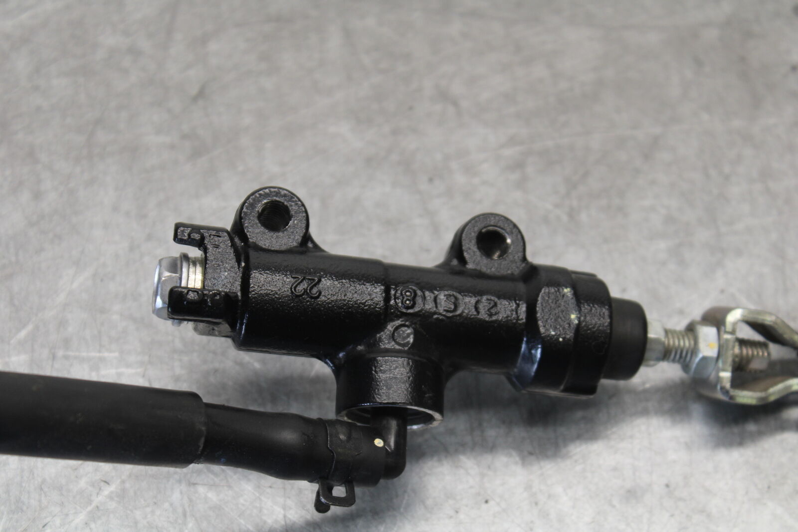 18-23 KAWASAKI NINJA 400 REAR BACK BRAKE MASTER CYLINDER W RESERVOIR BB679