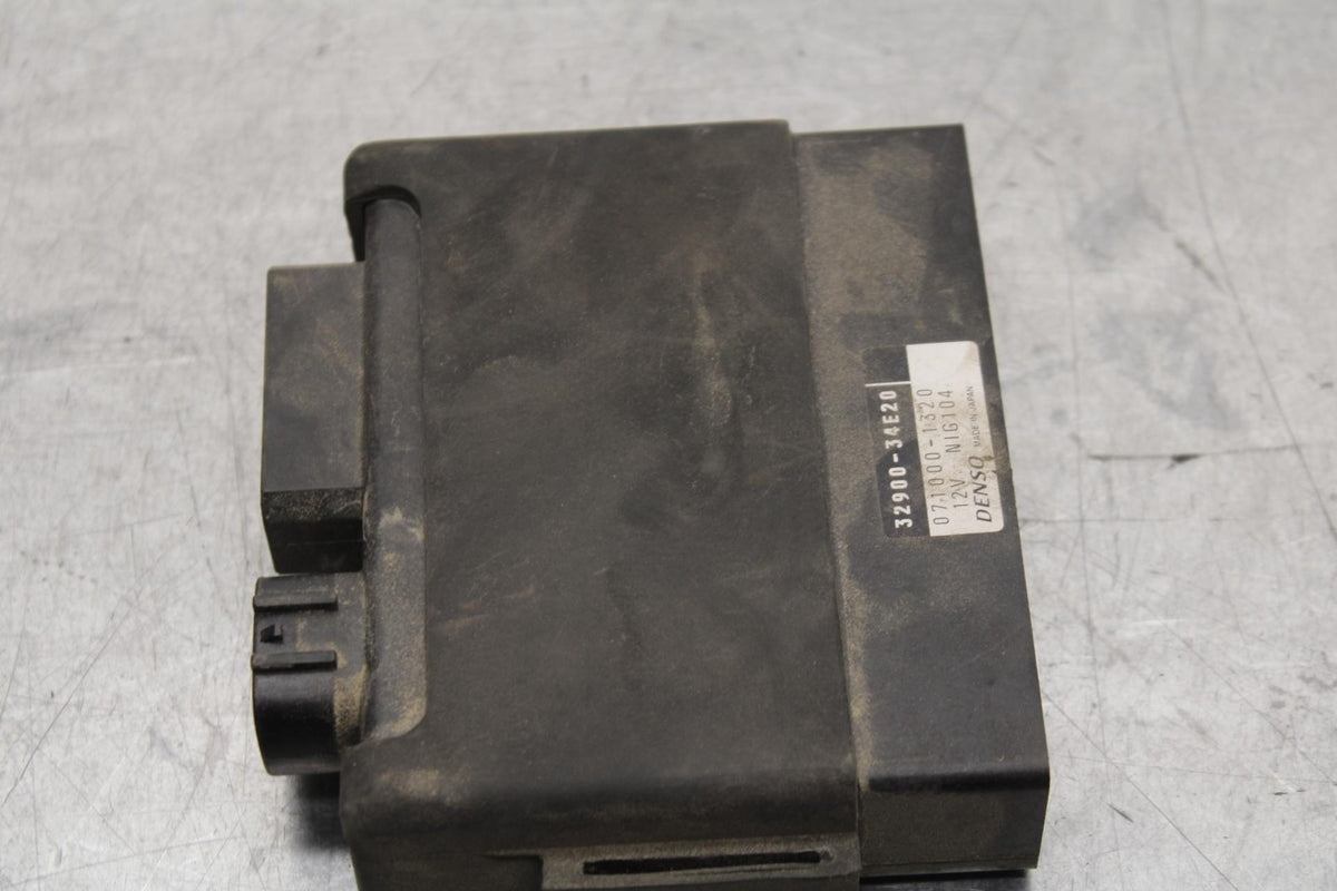 1999 Suzuki GSXR600 ECU COMPUTER CONTROLLER UNIT BLACK BOX ECM CDI  BB580