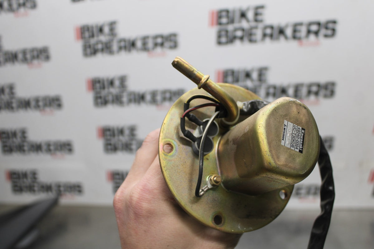 04-05 KAWASAKI NINJA ZX10R FUEL PUMP GAS PETROL SENDER UNIT BB931