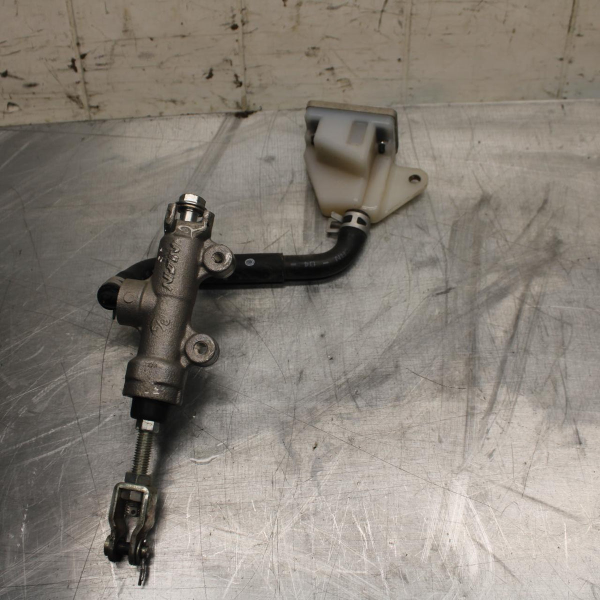 17-23 SUZUKI GSXR 250 GSX250RL8 REAR  BRAKE MASTER CYLINDER W RESERVOIR BB490