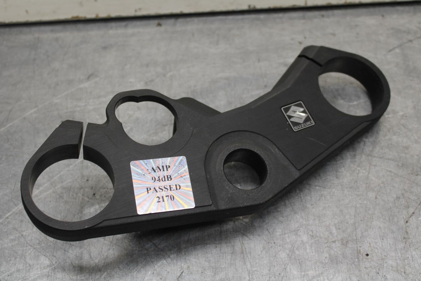 08-10 SUZUKI GSXR 600  FORKS UPPER TRIPLE TREE CLAMP BB92