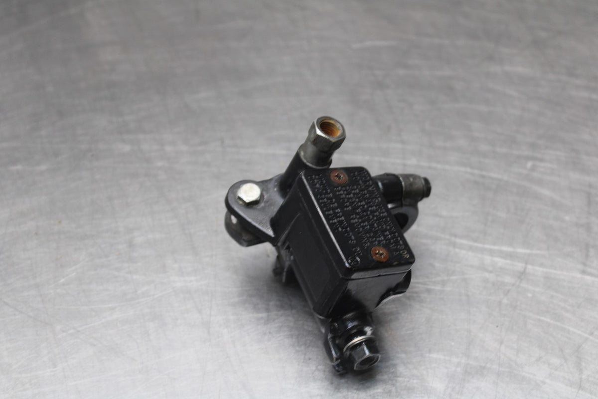 08 HONDA CBR125R FRONT BRAKE MASTER CYLINDER BB804
