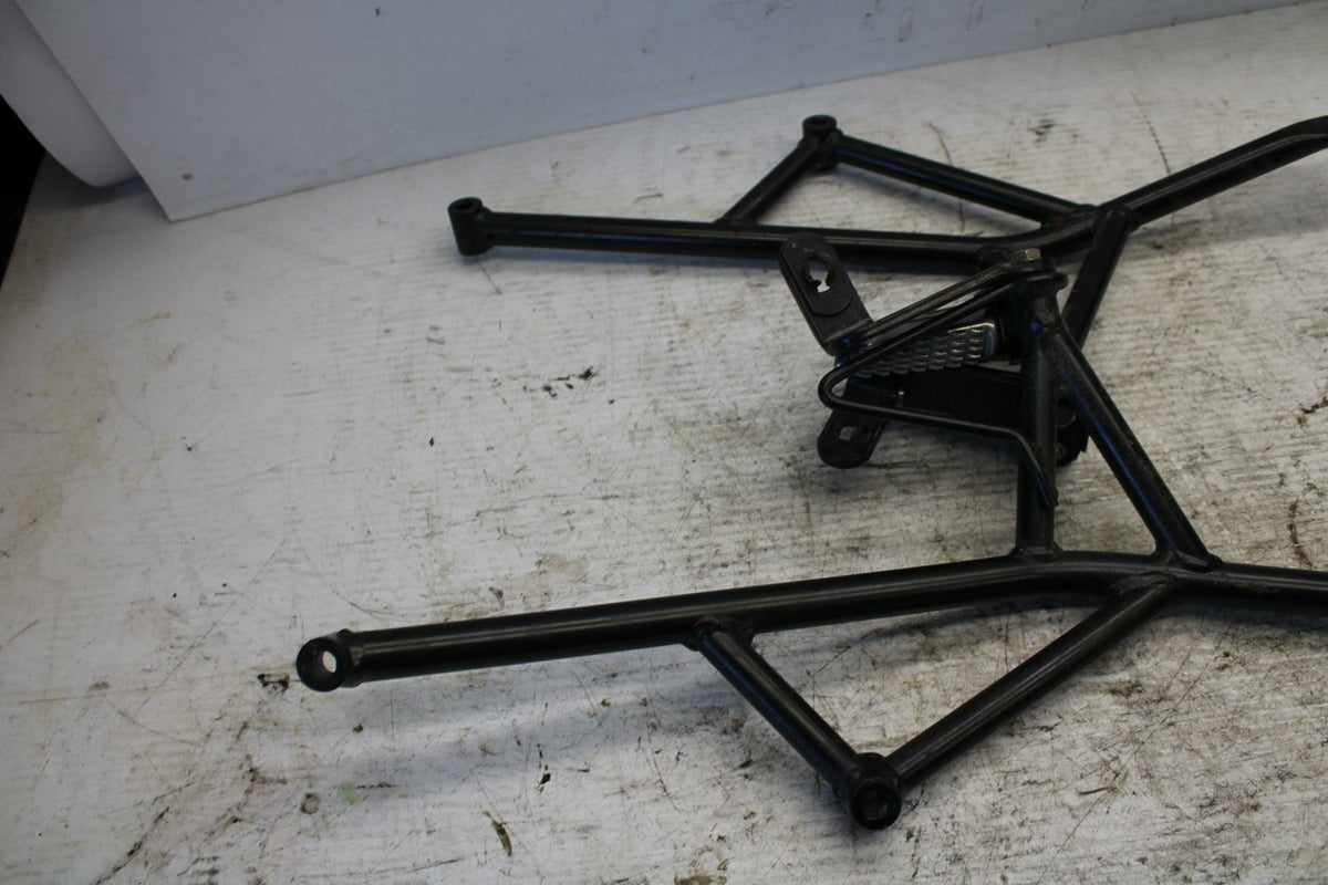 07-09 KAWASAKI VERSYS 650 REAR BACK PASSENGER PEG SET PAIR BB302