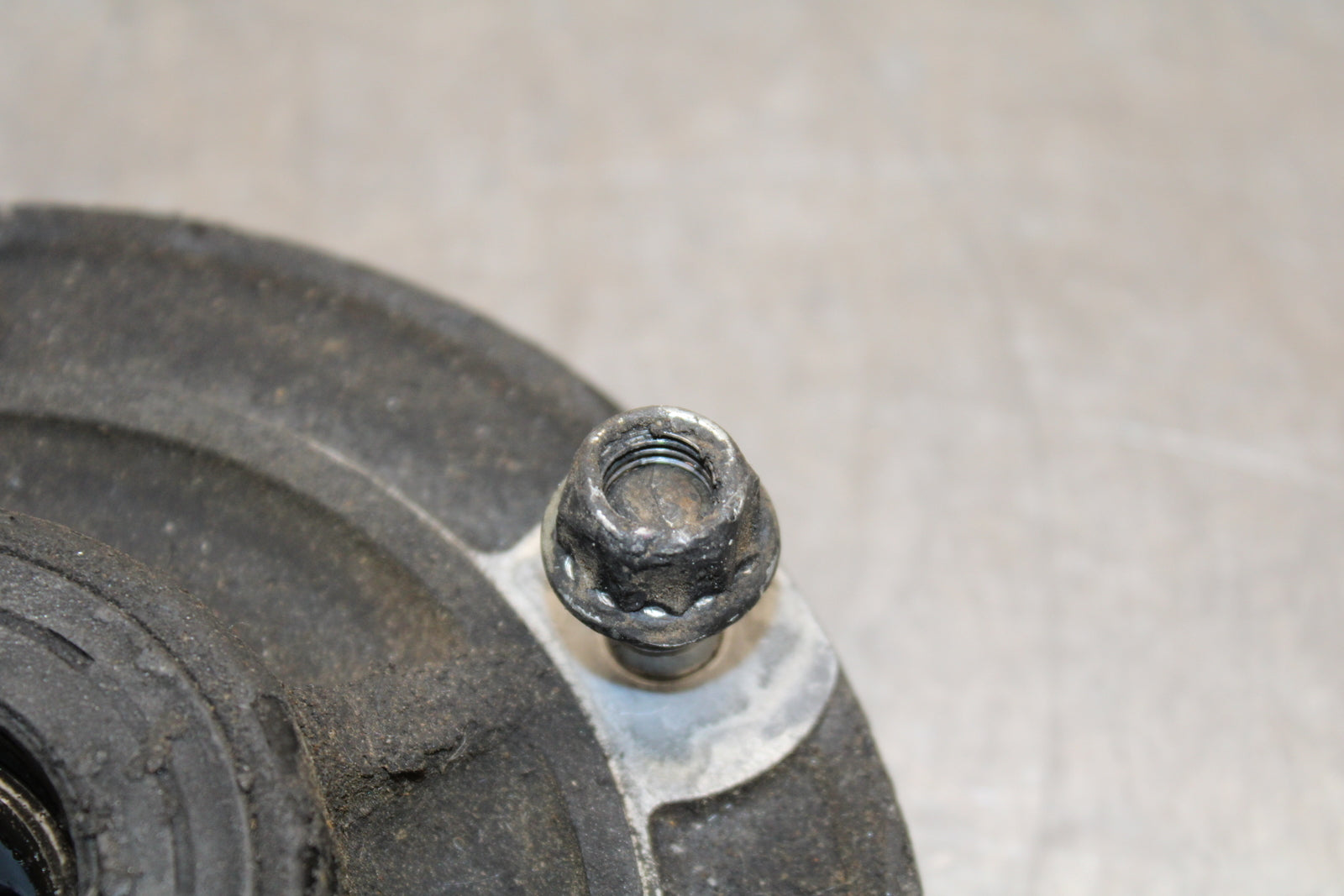 06-07 SUZUKI GSXR750 REAR HUB BB132