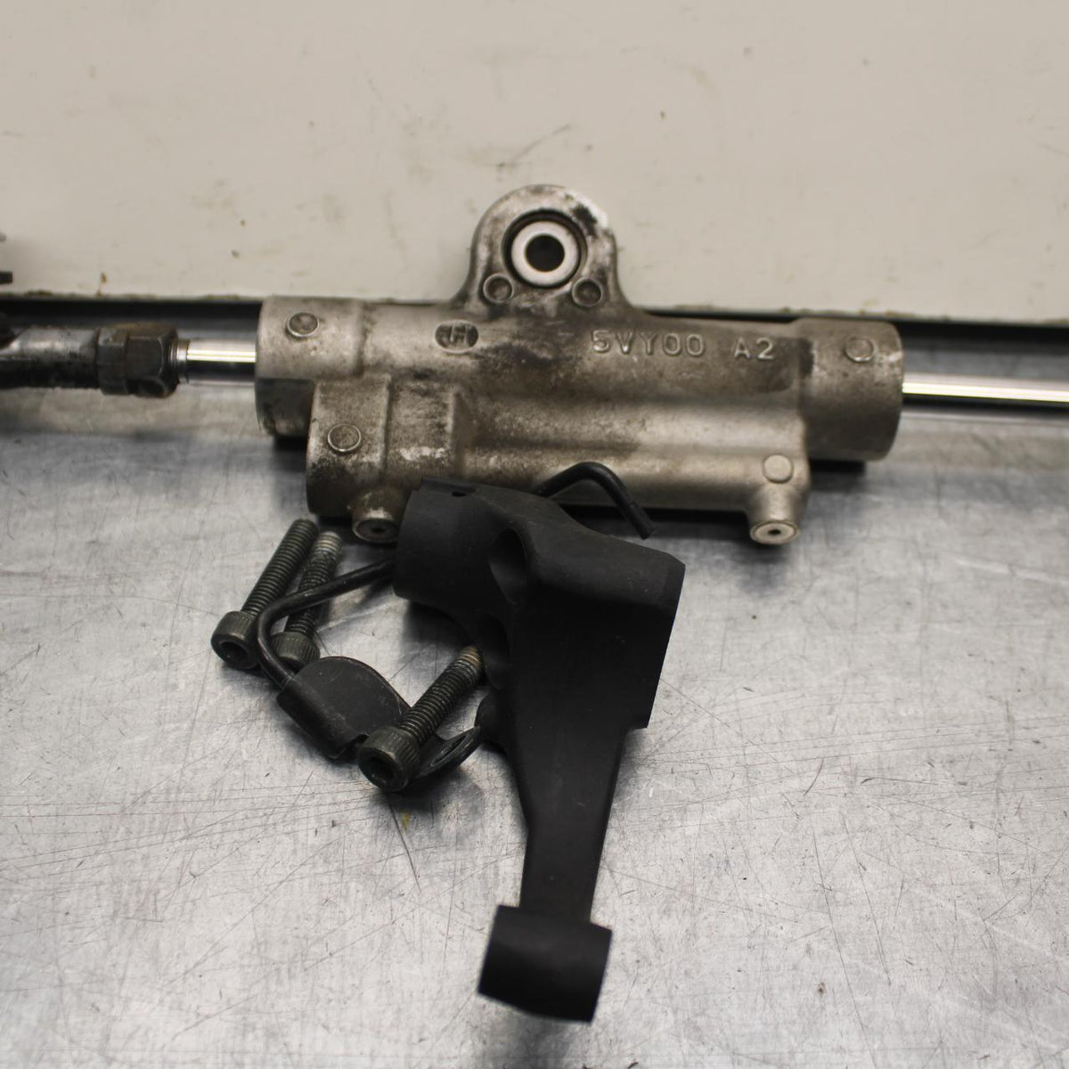 2007 Yamaha YZF R1 STEERING DAMPER STABILIZER  BB83