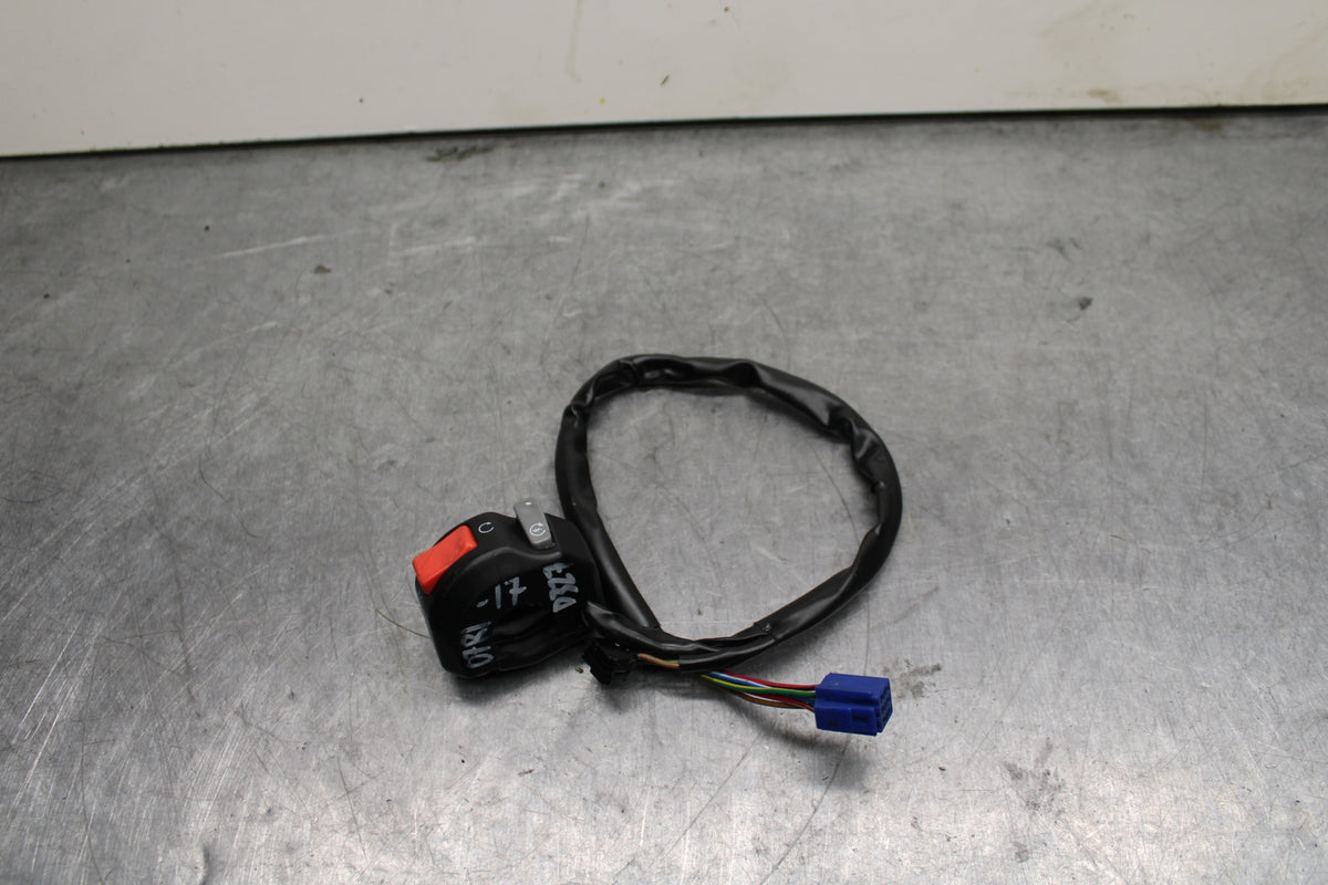 07-08 YAMAHA YZF R1 RIGHT CLIP ON HANDLE KILL OFF START SWITCH SWITCHES BB120