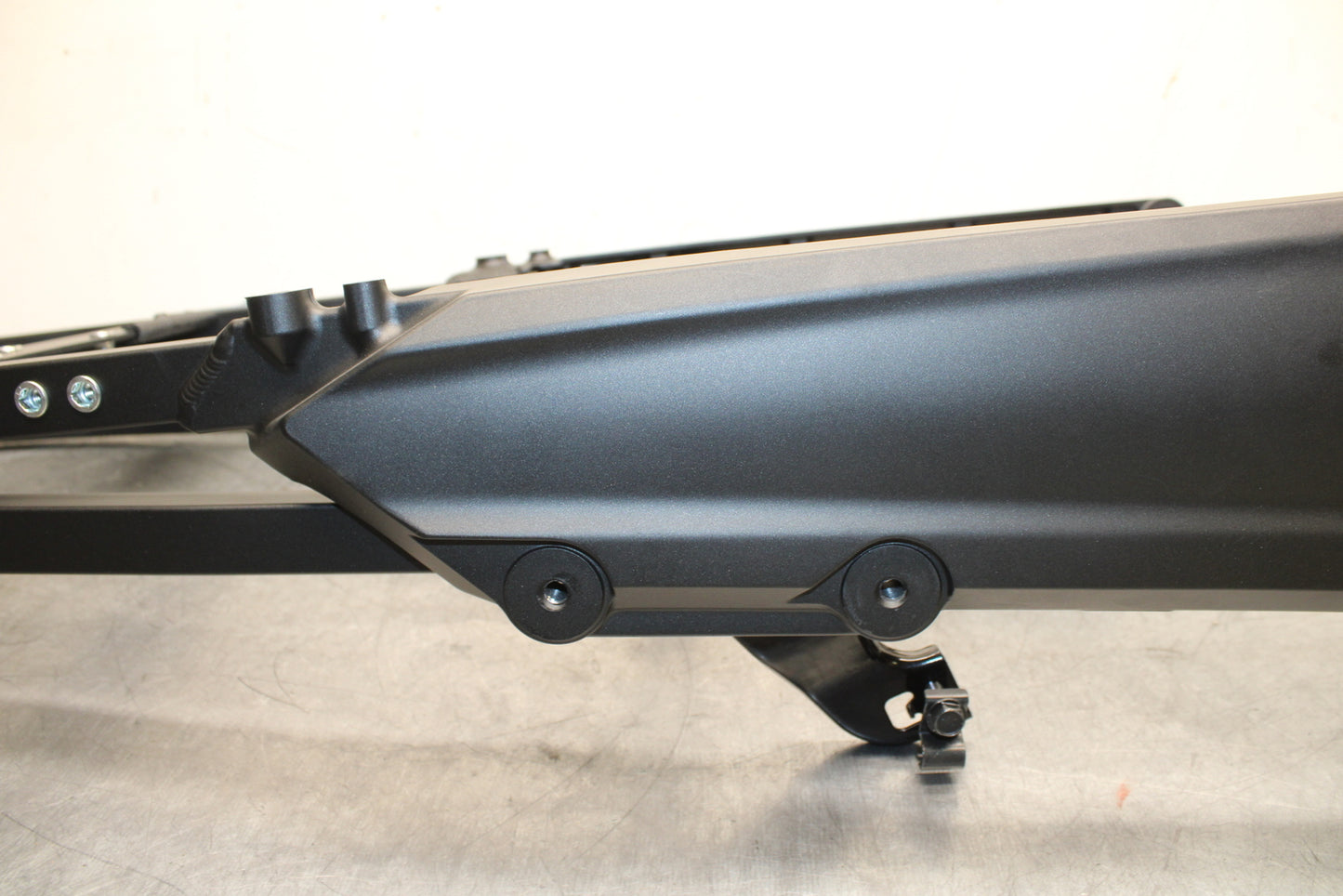 12-25 KAWASAKI NINJA ZX14R NEW!! REAR SUBFRAME BACK SUB FRAME BB757