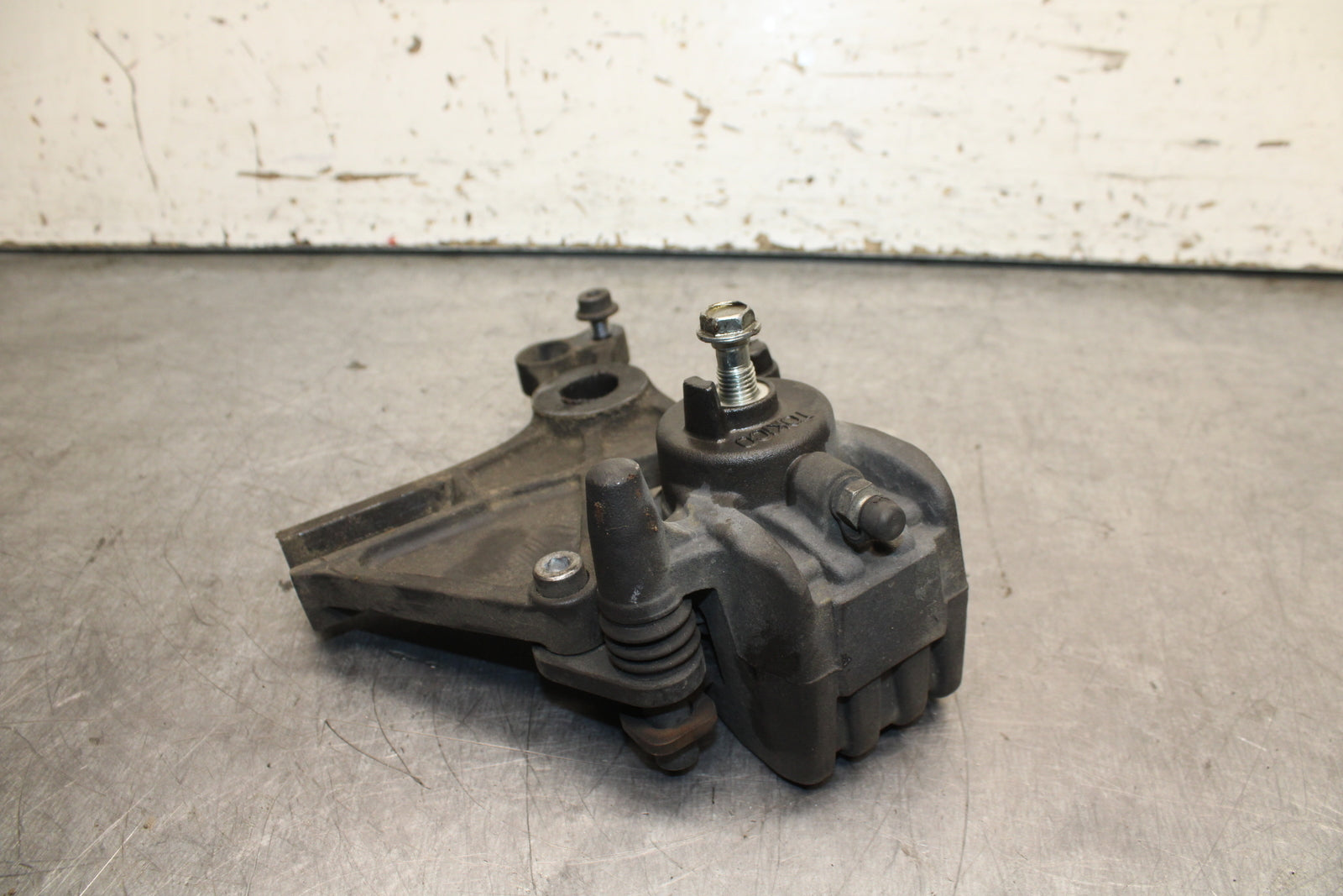 14-15 KAWASAKI NINJA 650 EX650F ABS REAR BRAKE CALIPER W MOUNT BRACKET BB741