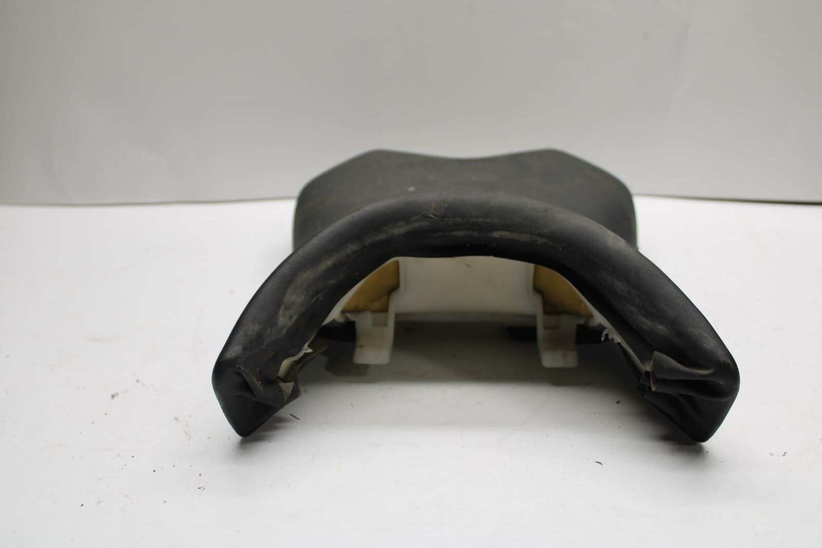 11-12 KAWASAKI Z1000 FRONT DRIVERS SEAT PAD SADDLE PILLION BB249