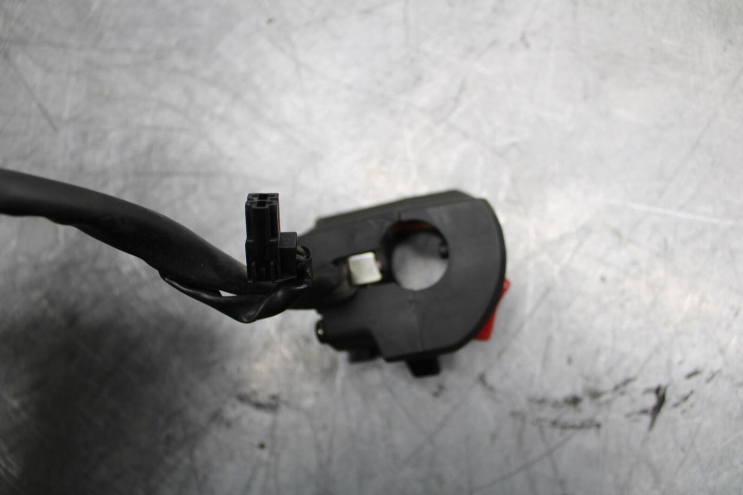 2009 Kawasaki Ninja ZX6R ZX600R RIGHT CLIP ON HANDLE KILL OFF START SWITCH BB548