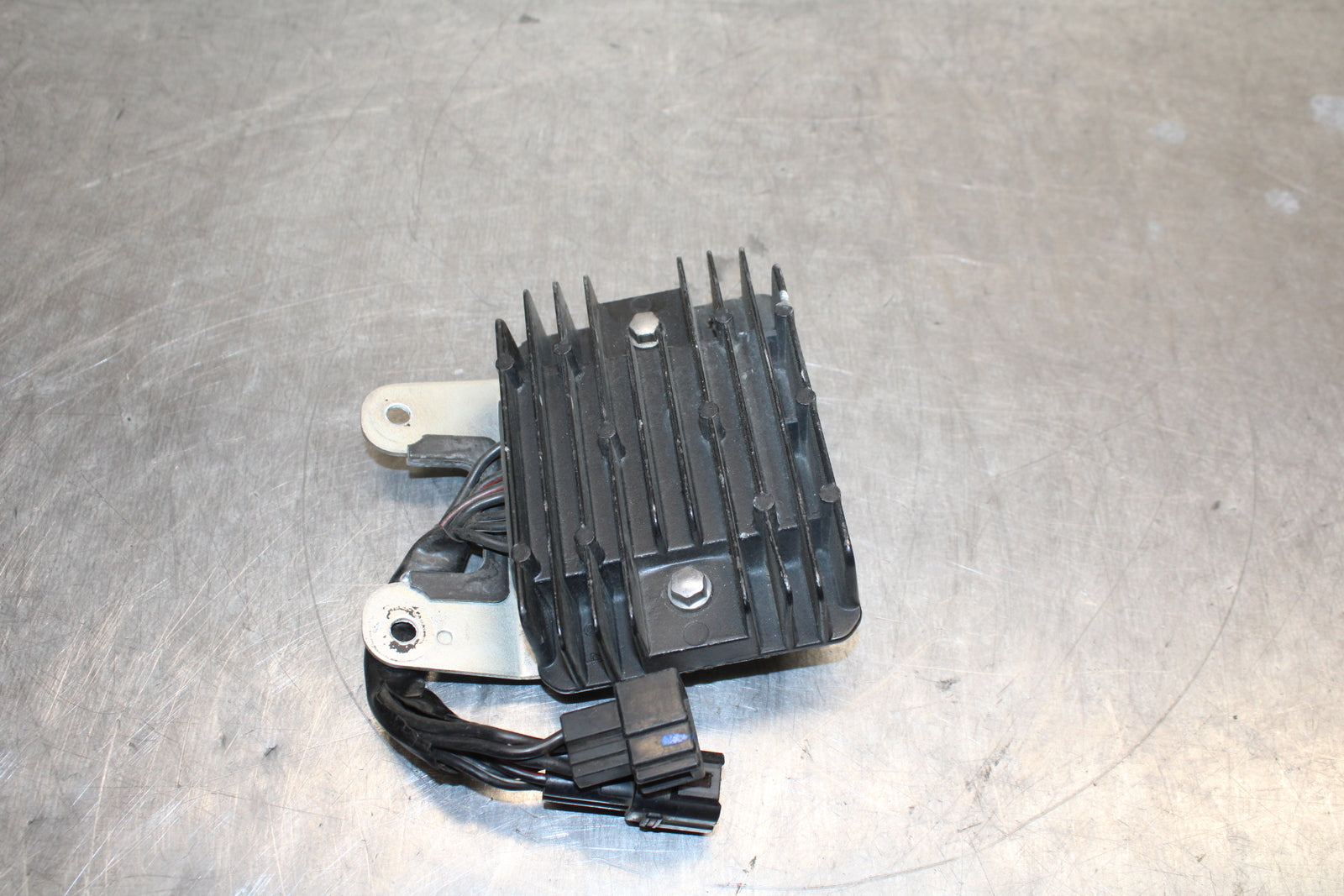 08-10 SUZUKI GSXR 600 RECTIFIER VOLTAGE REGULATOR BB130